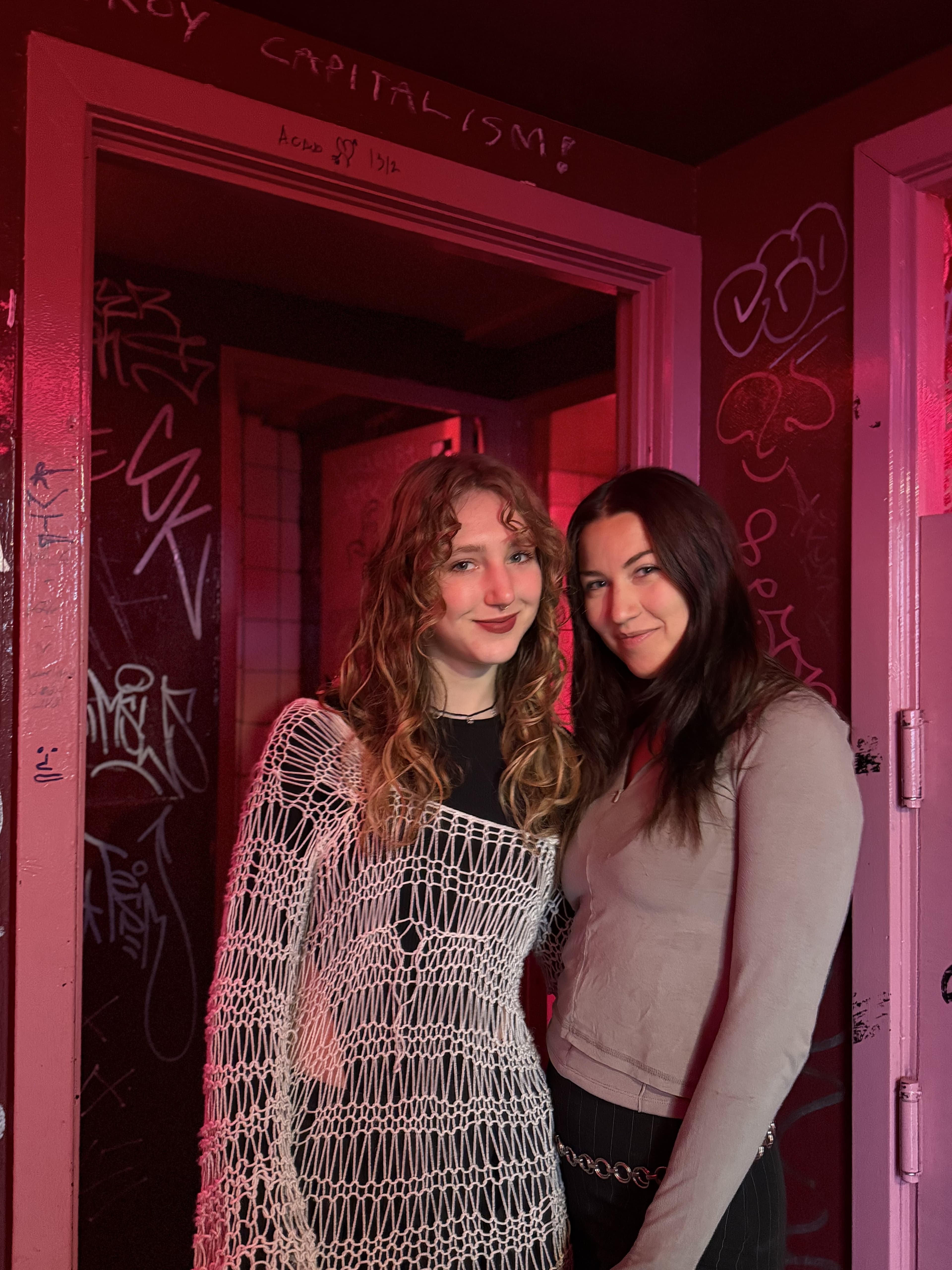 Ovum Sessions w/ Claudia & Marichka