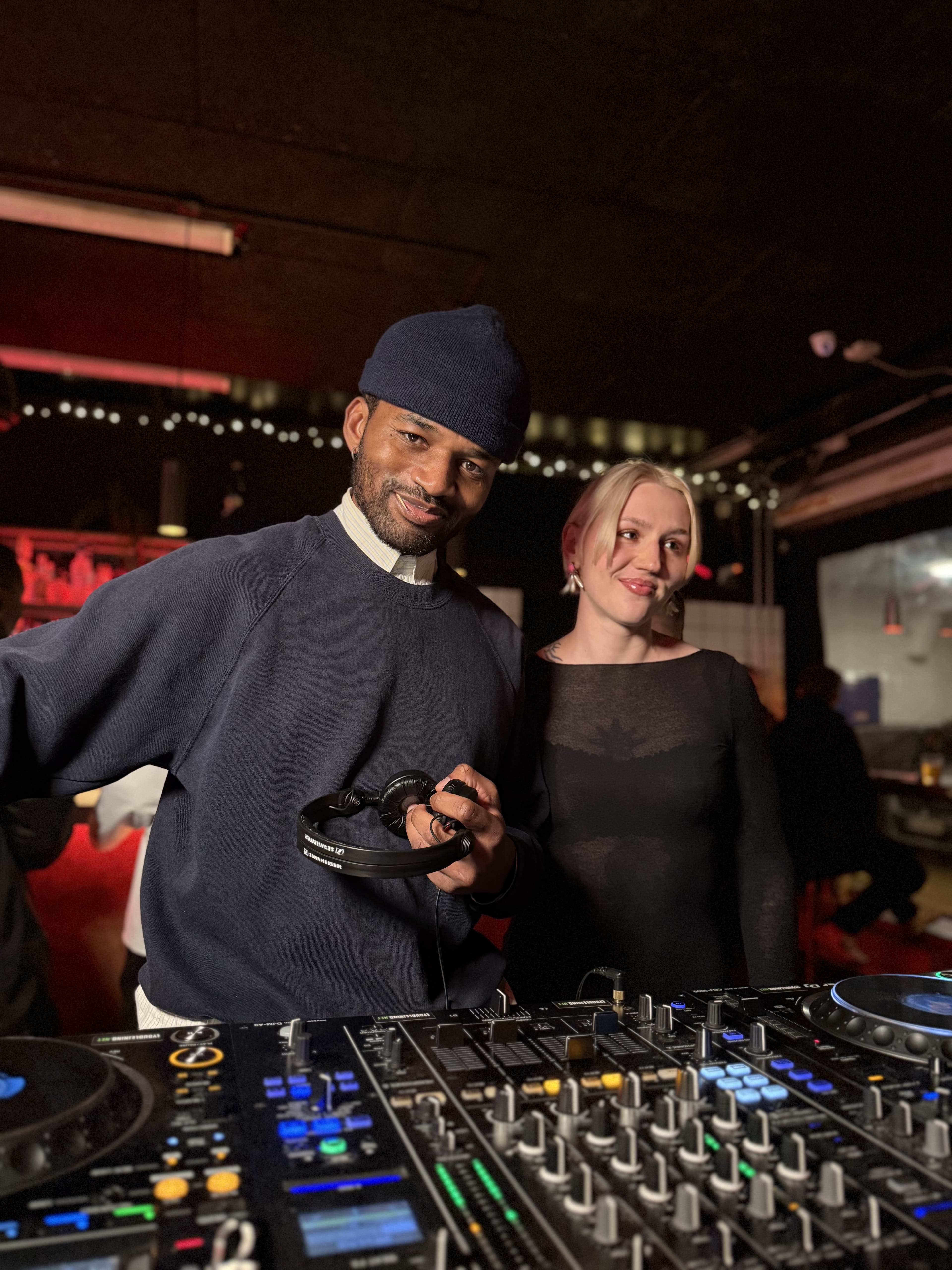 tactual w/ corpo & Jerey Stevenson